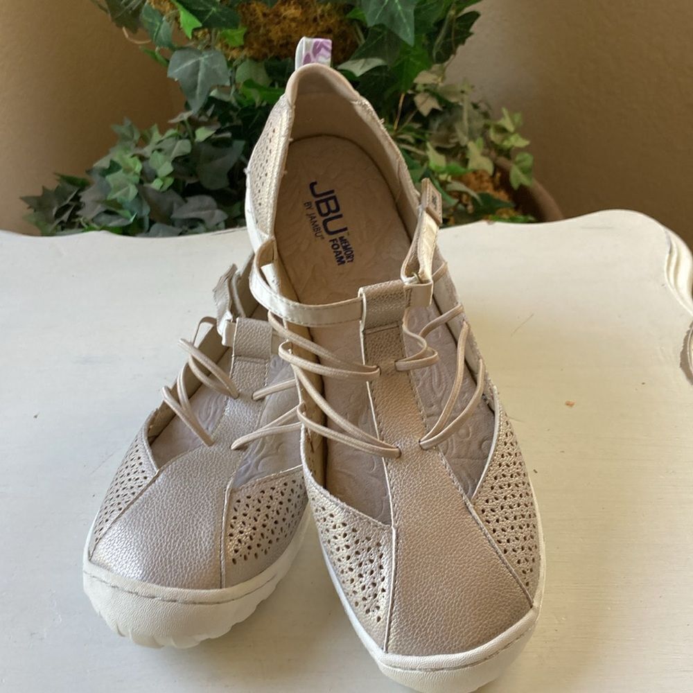JBU Jambu Fig Casual Perforated Mary Jane Loafers Sandals Flats New Size 9.5 M
